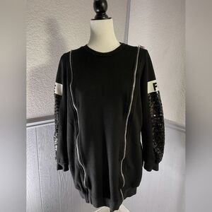 Lucky 5 oversized sweater